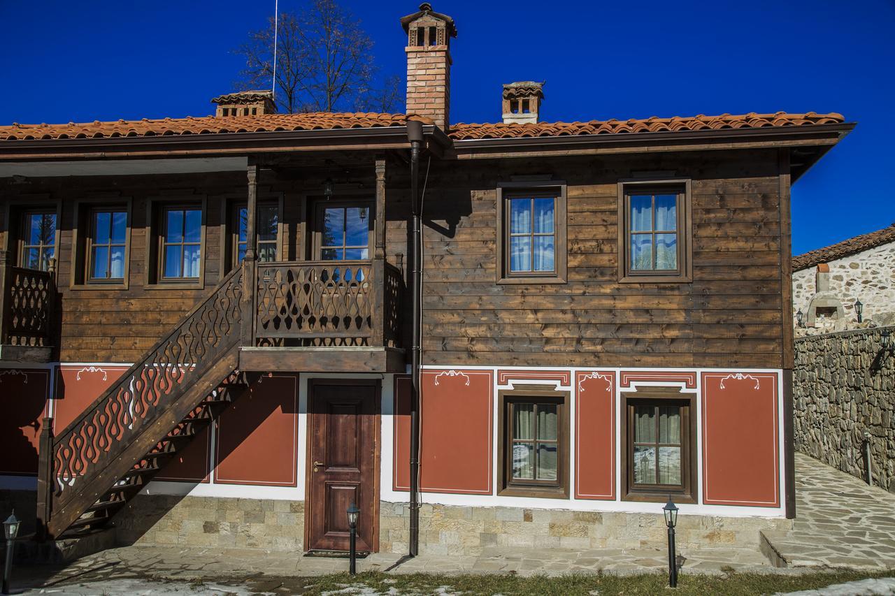 Red House Villa Koprivshtitsa Buitenkant foto
